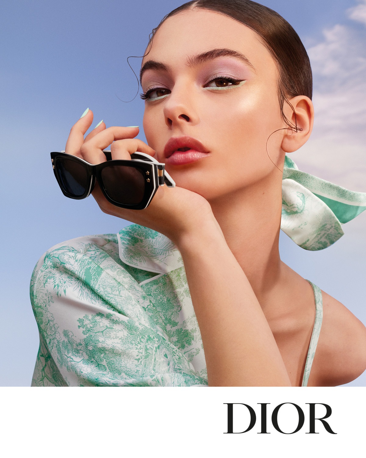 Dior Beauty Summer Riviera Campaign, shot by Dan Beleiu - © artifices